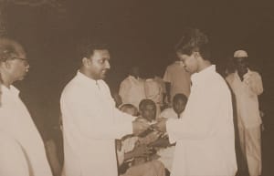 Amidst anticipation and applause, Imthiaz Bakeer Markar ceremoniously inaugurates a visionary edifice